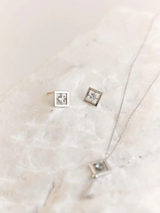 商品THE PART OF|SQ Stone Key Earrings - Aquamarine Light Blue,价格¥1058,第4张图片详细描述
