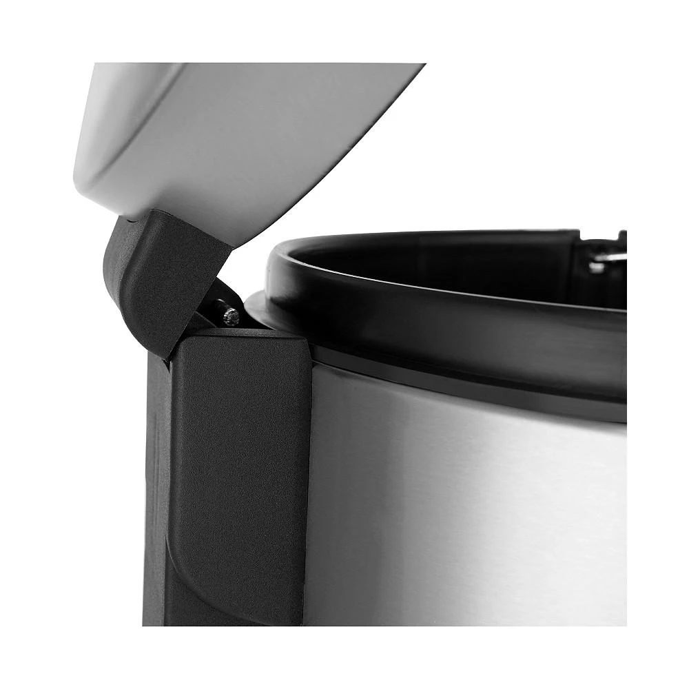 商品Mega Casa|8 Gal./30 Liter Stainless Steel Round Step-on Trash Can for Kitchen,价格¥517,第2张图片详细描述