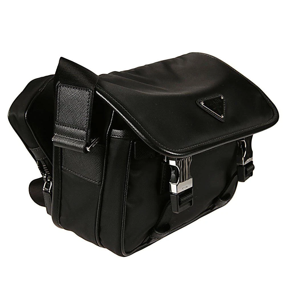 商品Prada|Prada Pouch Strap Crossbody Bag,价格¥14101,第3张图片详细描述