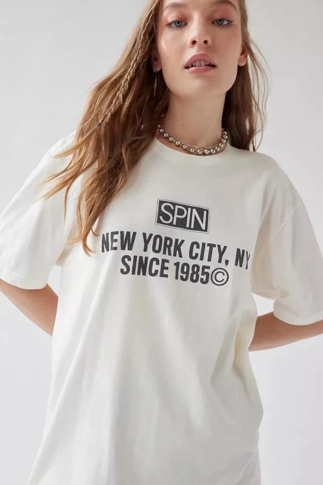 商品Urban Outfitters|SPIN Magazine Graphic Tee,价格¥340,第1张图片