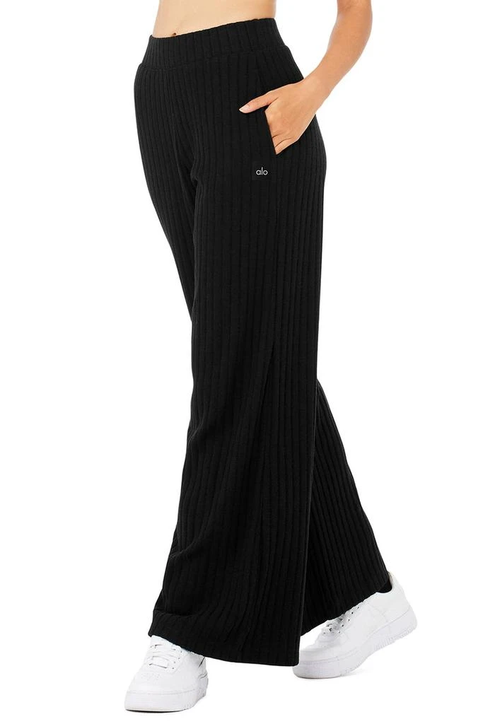 商品Alo|Ribbed Take Comfort Wide Leg Pant - Black,价格¥656,第3张图片详细描述
