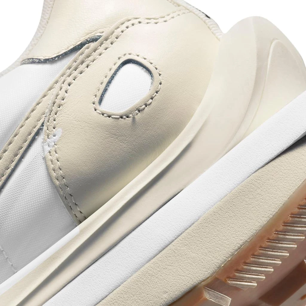 Nike x Sacai Vaporwaffle Sail Gum Sneaker 商品