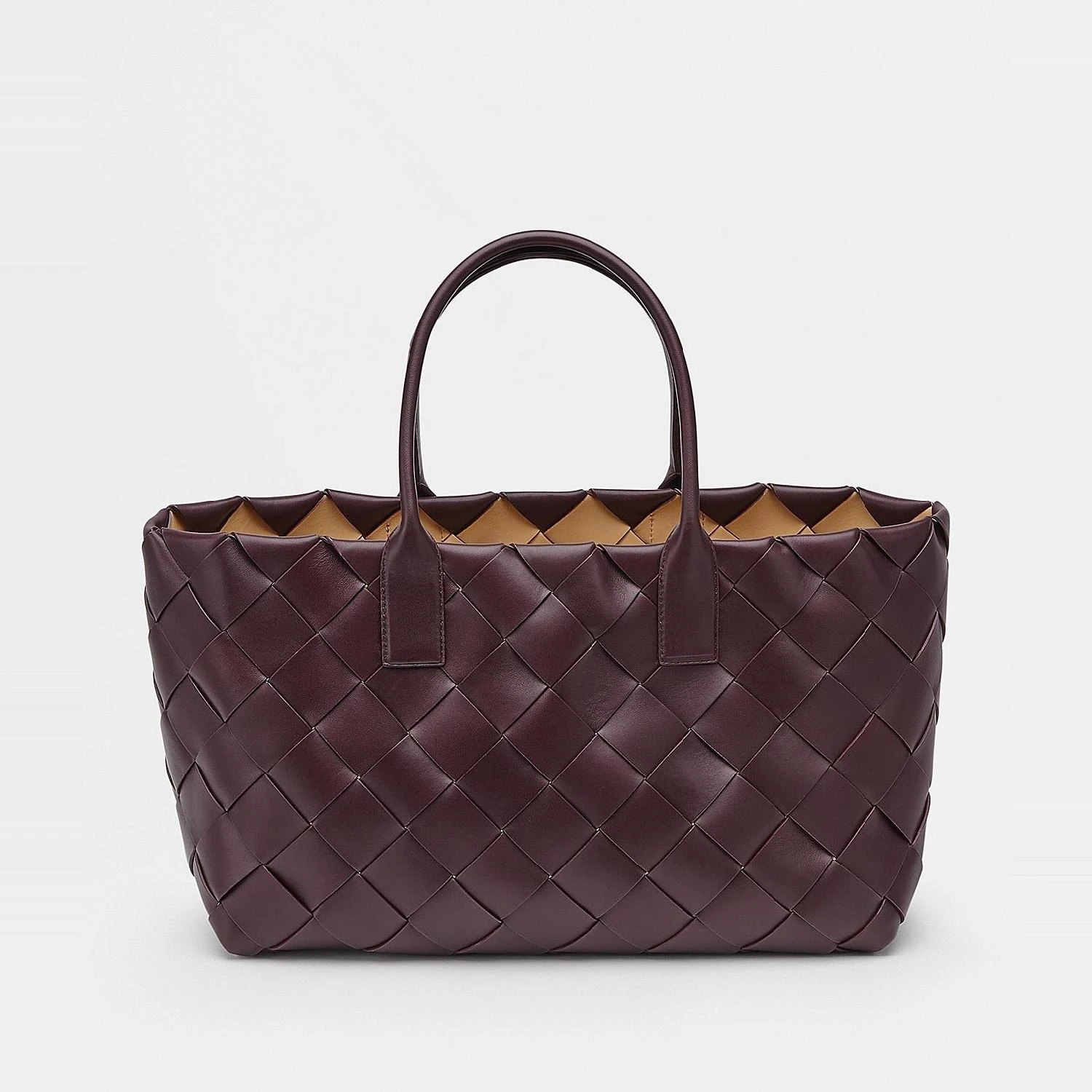 商品Bottega Veneta|【预售】 BV葆蝶家 24秋冬 女士 手提包 Cabat 630817VMAY35014,价格¥31756,第1张图片