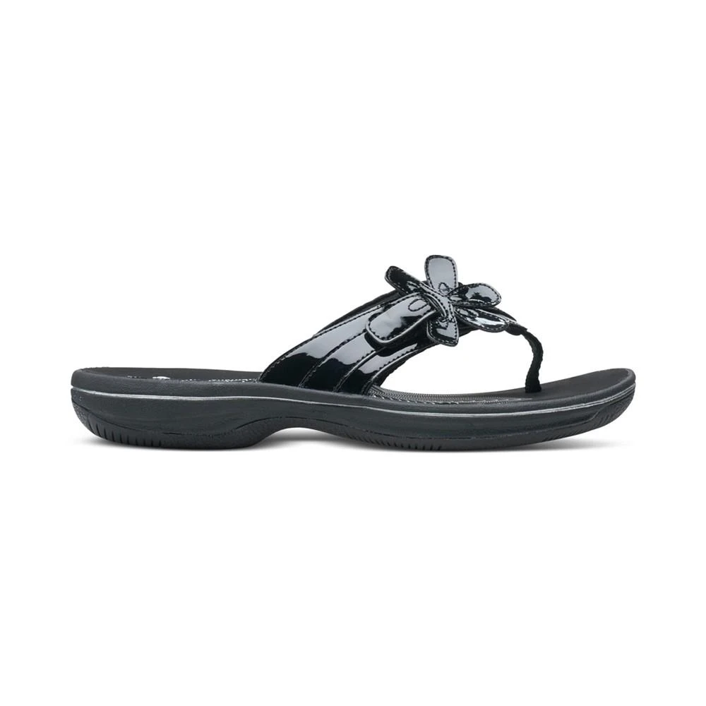 商品Clarks|Women's Cloudsteppers Brinkley Flora Flip-Flop Sandals,价格¥303,第2张图片详细描述