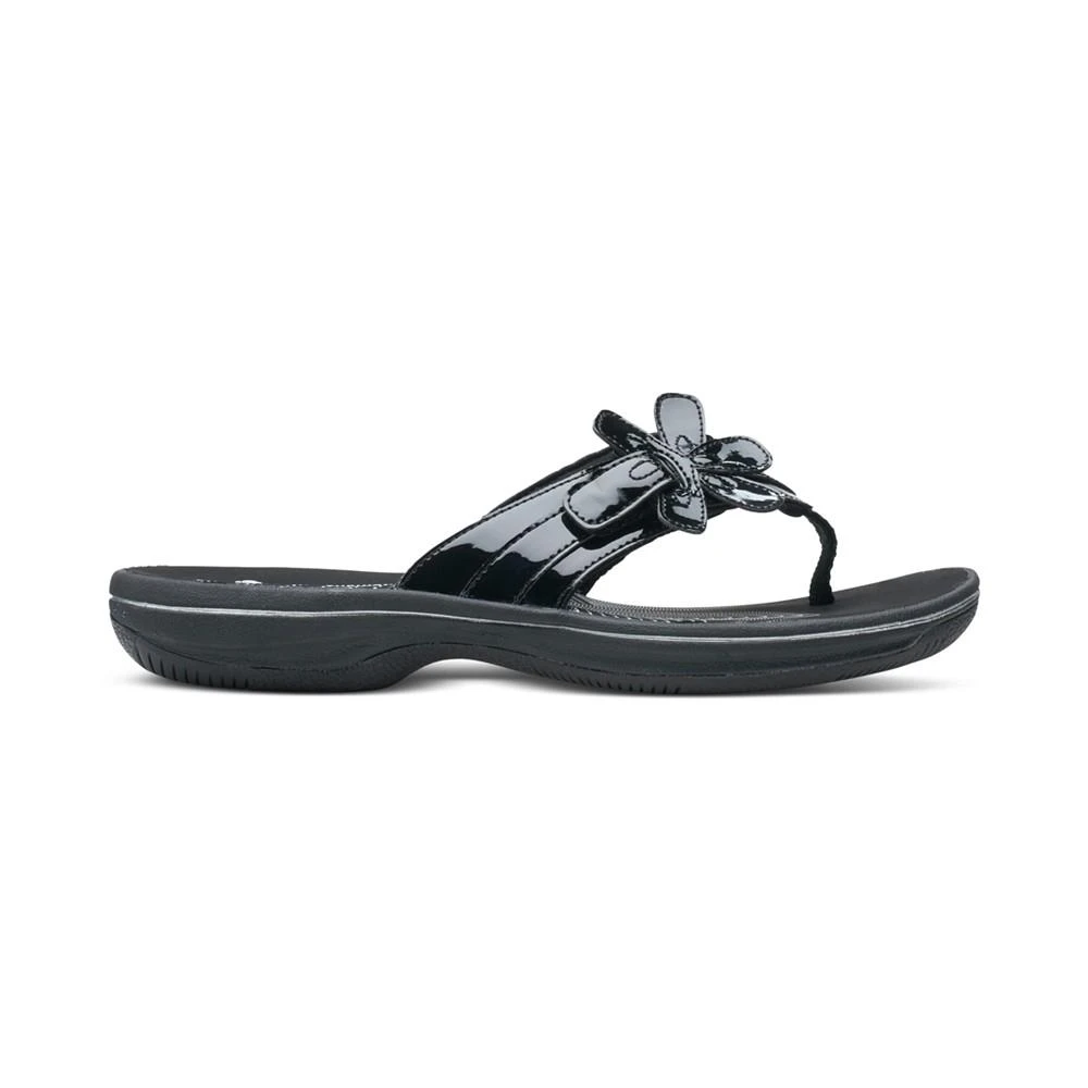 商品Clarks|Women's Cloudsteppers Brinkley Flora Flip-Flop Sandals,价格¥247,第2张图片详细描述