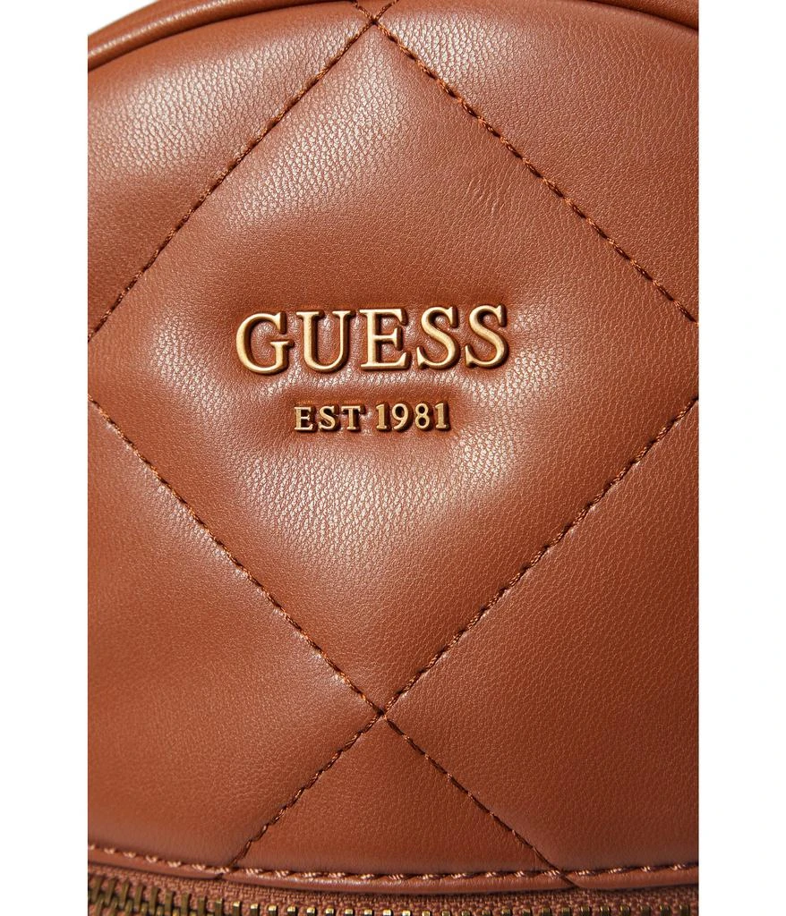 商品GUESS|Vikky Backpack,价格¥881,第4张图片详细描述