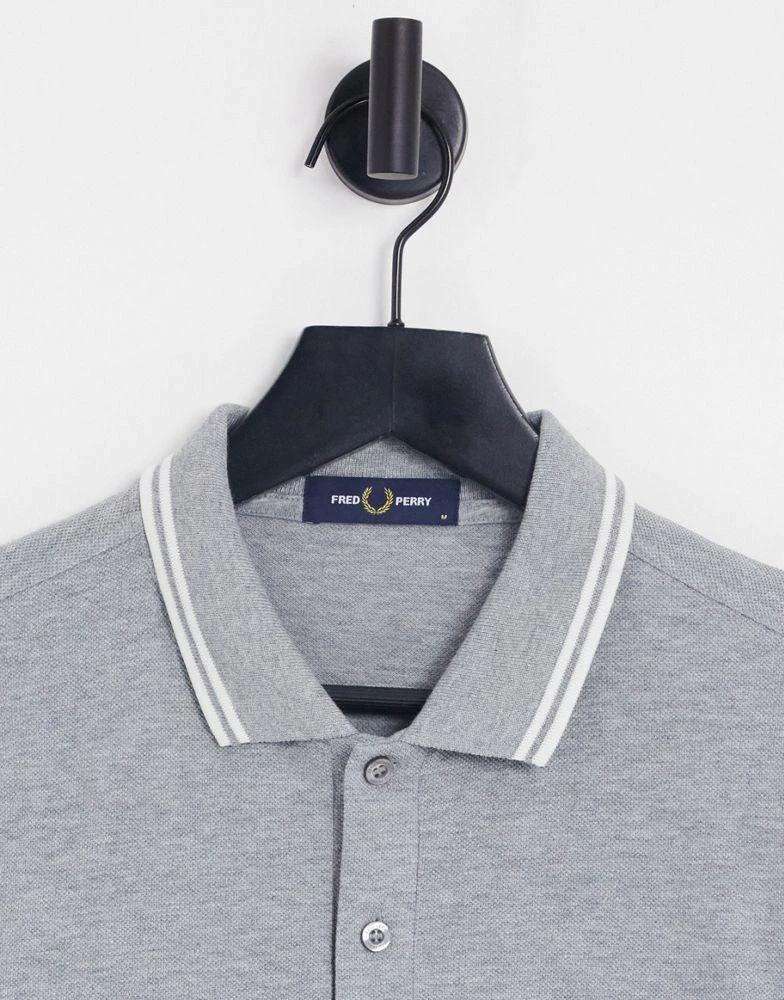 商品Fred Perry|Fred Perry twin tipped polo shirt in grey,价格¥629,第3张图片详细描述