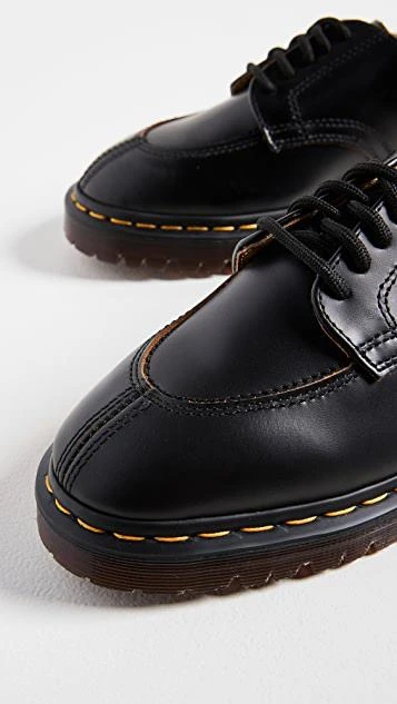 商品Dr. Martens 马汀博士|2046 牛津鞋,价格¥1139,第3张图片详细描述