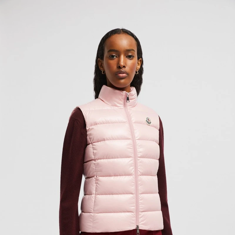 商品Moncler|【预售3-7天】MONCLER蒙口 GHANY系列女士粉色无袖羽绒服,价格¥6621,第6张图片详细描述