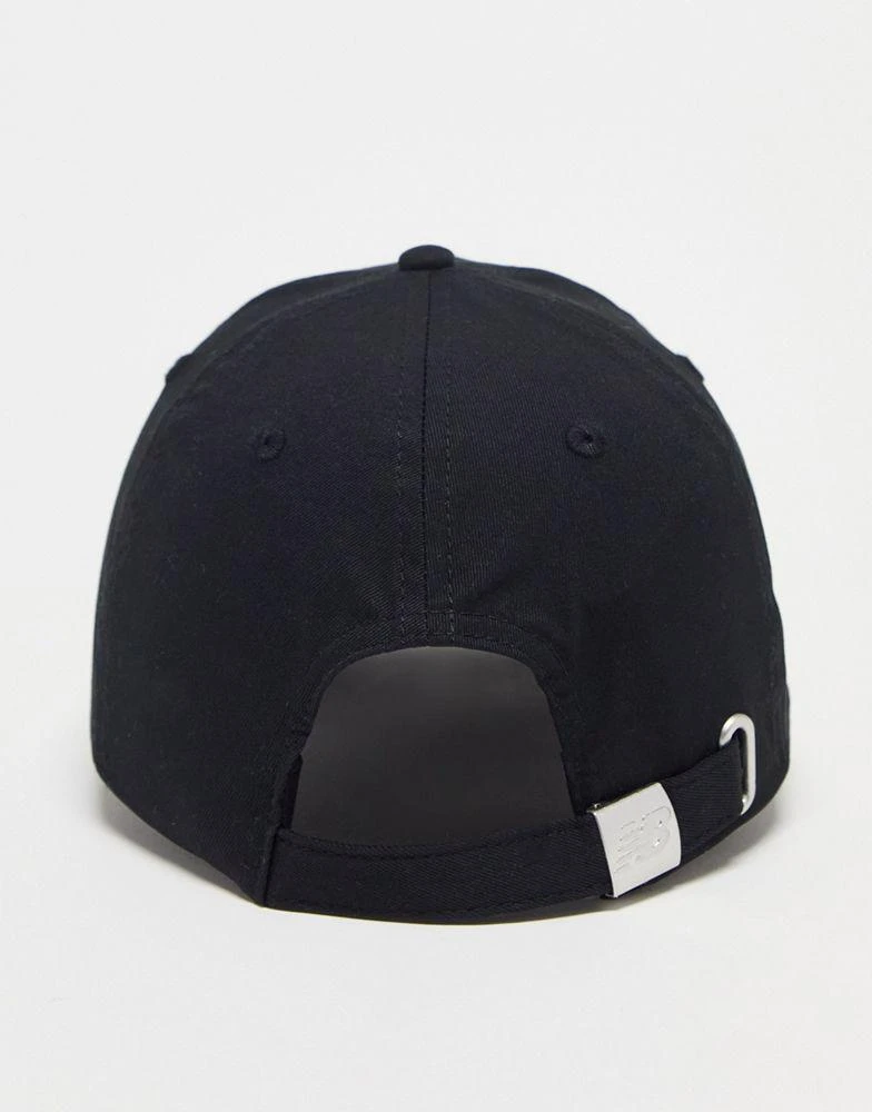 商品New Balance|New Balance linear logo baseball cap in black,价格¥197,第2张图片详细描述