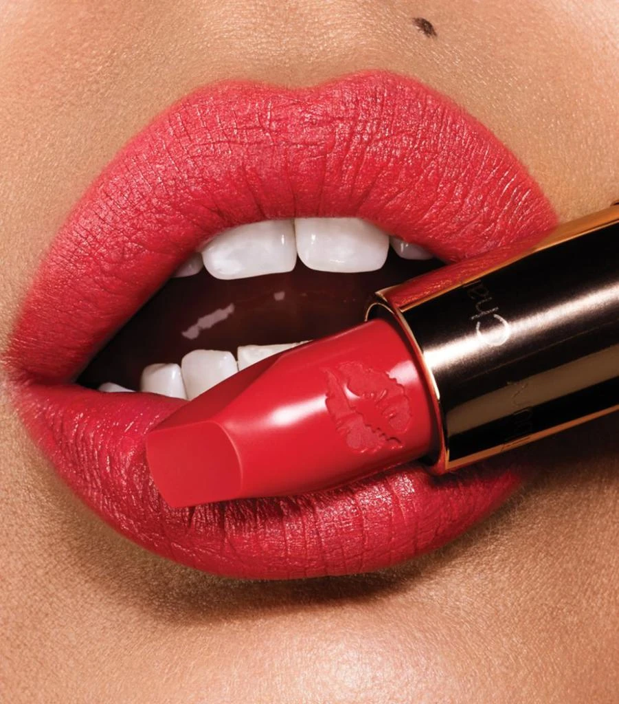 商品Charlotte Tilbury|Hot Lips Lipstick,价格¥297,第2张图片详细描述