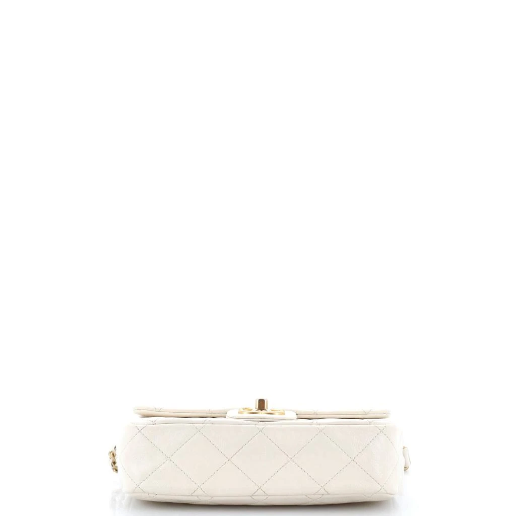 商品[二手商品] Chanel|Crystal Pearls Chain Flap Bag Quilted Calfskin Small,价格¥36352,第5张图片详细描述