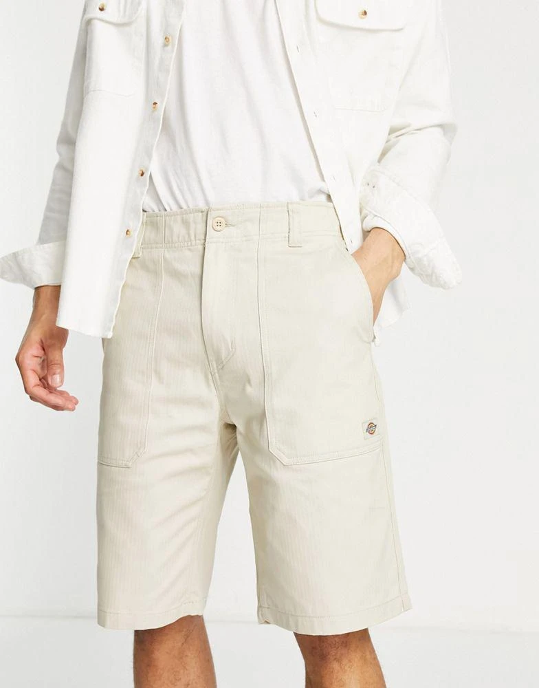 商品DICKIES|Dickies Funkley shorts in beige,价格¥322,第4张图片详细描述