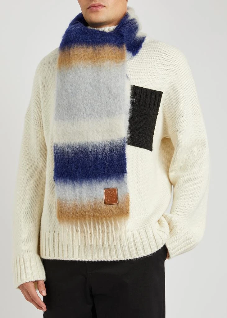 商品Loewe|Striped mohair-blend scarf,价格¥2367,第2张图片详细描述