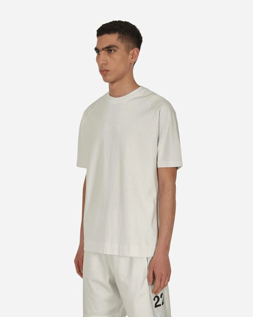 商品Stone Island|82 / 22 T-Shirt White,价格¥843,第2张图片详细描述