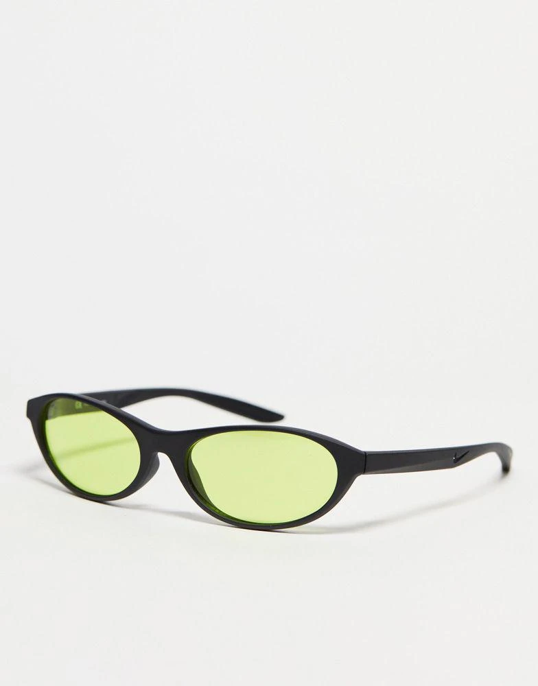 商品NIKE|Nike Retro sunglasses with neon green lens in black,价格¥741,第1张图片