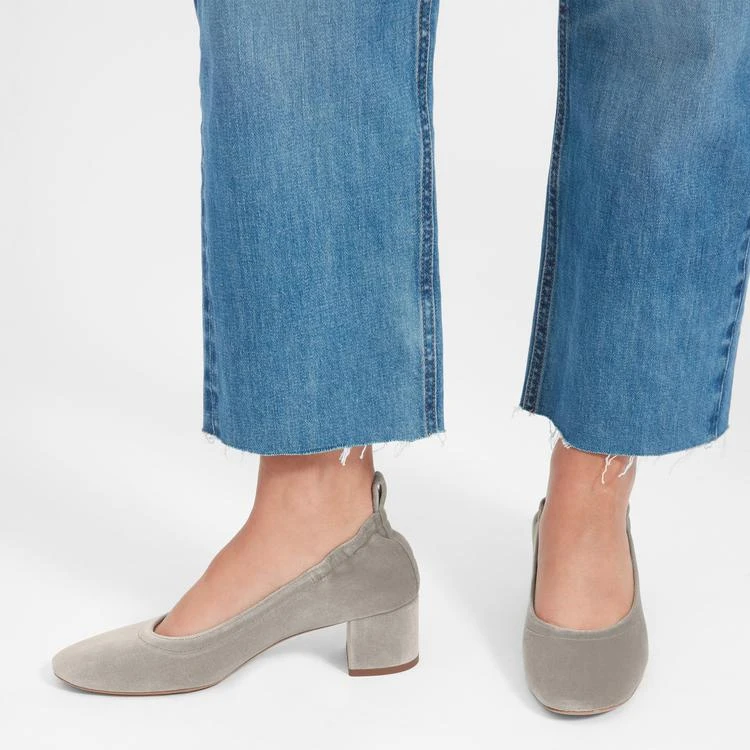 商品Everlane|The Day Heel 丝绒粗跟鞋,价格¥803,第3张图片详细描述