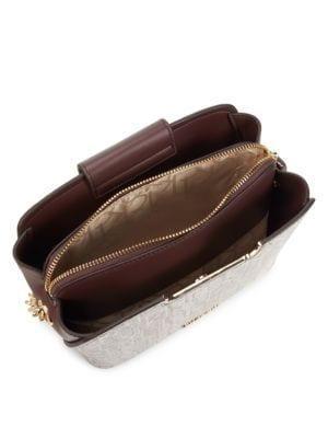 商品Calvin Klein|Finley Leather Crossbody Bag,价格¥580,第5张图片详细描述
