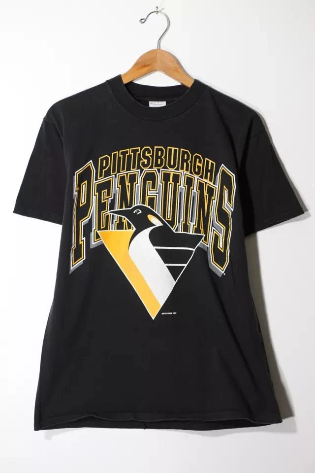 商品Urban Outfitters|Vintage 1991 NHL Pittsburgh Penguins T-shirt Made in USA,价格¥529,第1张图片