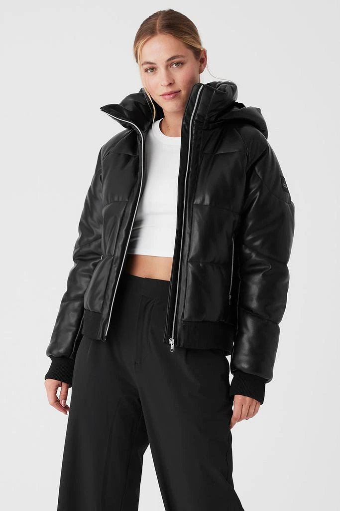 商品Alo|Faux Leather Boss Puffer - Black,价格¥2639,第1张图片