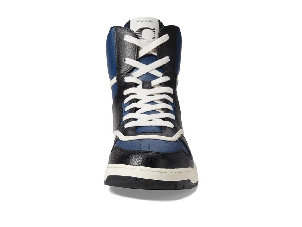 C202 Soft Nature High-Top Sneaker 商品