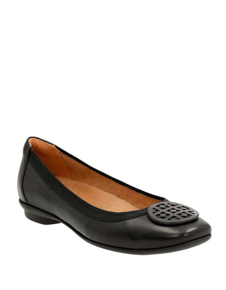 商品Clarks|Candra Blush Leather Ballet Flats,价格¥714,第2张图片详细描述