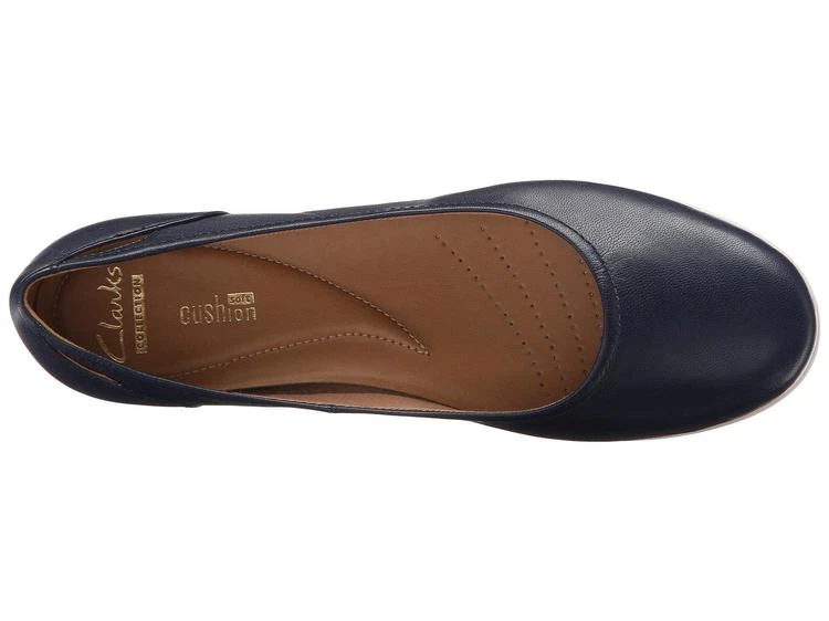 商品Clarks|Helina Alessia,价格¥395,第2张图片详细描述