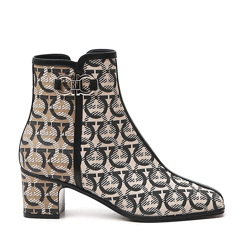 商品Salvatore Ferragamo|SALVATORE FERRAGAMO 菲拉格慕 女士拼色小牛皮踝靴 01-R414-733209,价格¥3907,第1张图片