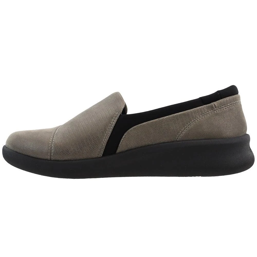 商品Clarks|Sillian 2.0 Eve Slip On Shoes,价格¥263,第3张图片详细描述