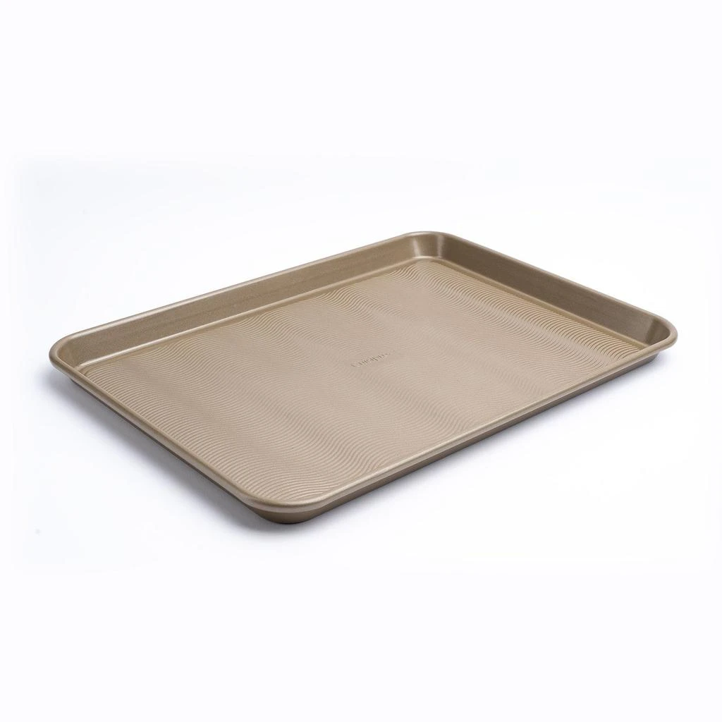 商品Cuisipro|17.5 x 11.75-Inch Rectangular Steel Nonstick Baking Sheet Pan,价格¥173,第2张图片详细描述