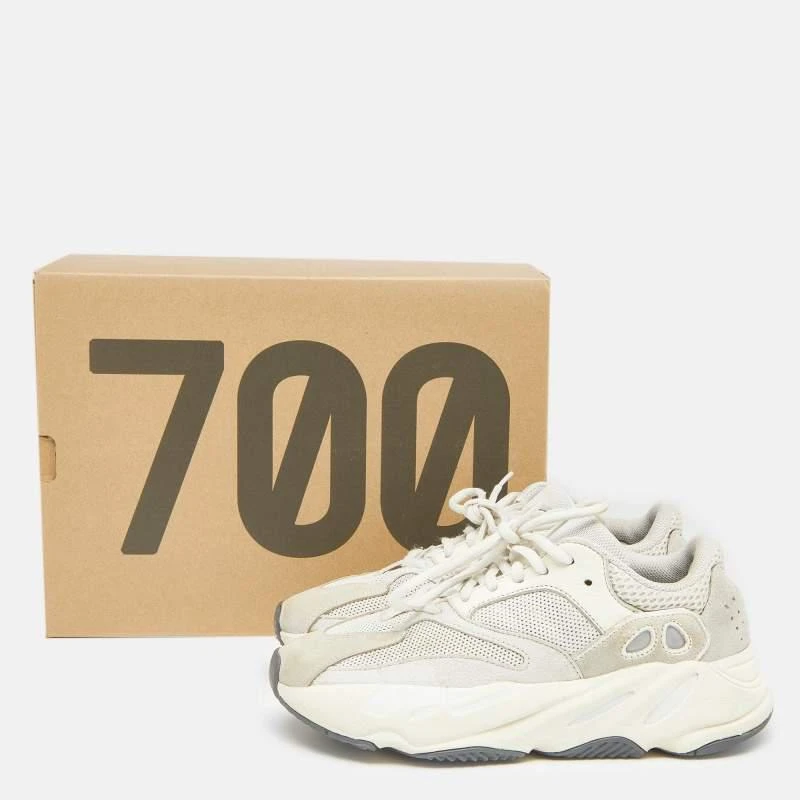 Yeezy x Adidas Off White Suede And Mesh Yeezy 700 Analog Sneakers Size 38 2/3 商品