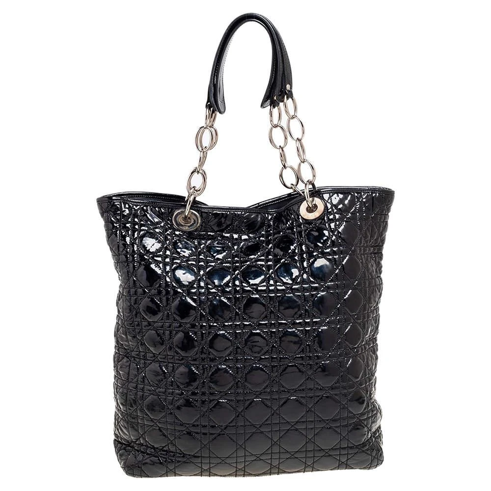 商品[二手商品] Dior|Dior Black Cannage Patent Leather Chain Tote,价格¥8615,第4张图片详细描述