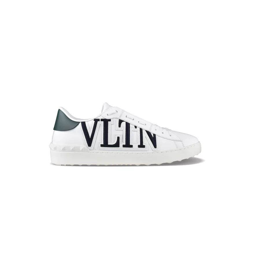 商品Valentino|【特惠8.3折】【预售】 男士 休闲运动鞋 Open sneakers 7415  1Y2S0830 BAA ,价格¥5313,第1张图片
