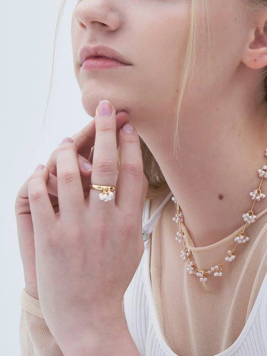 商品LINKY LABORATORY|Dandelion pearl Ring,价格¥433,第2张图片详细描述