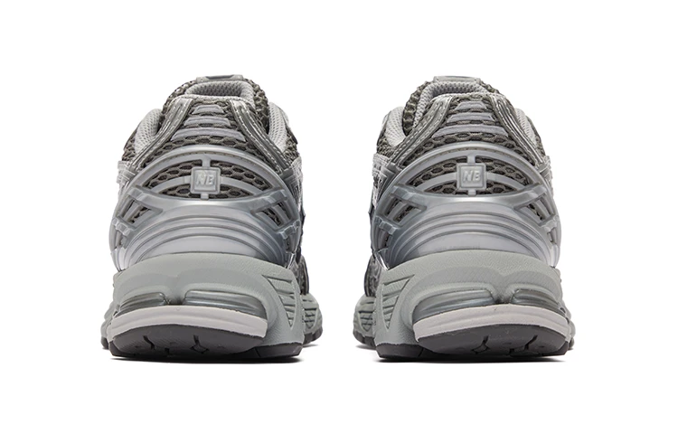 商品[国内直发] New Balance|[预售3天]NB 1906R Y2K 情侣款  裸眼3D  时尚运动舒适 低帮跑步鞋 男女同款 银灰,价格¥690,第6张图片详细描述