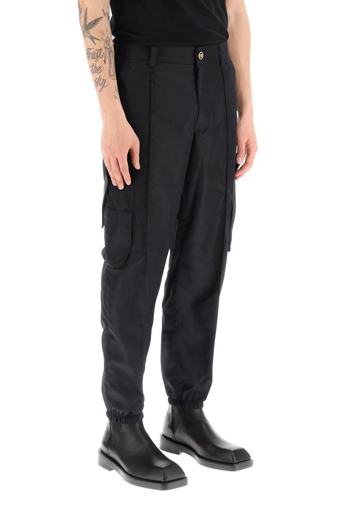 商品Versace|Versace nylon cargo pants,价格¥2547,第2张图片详细描述