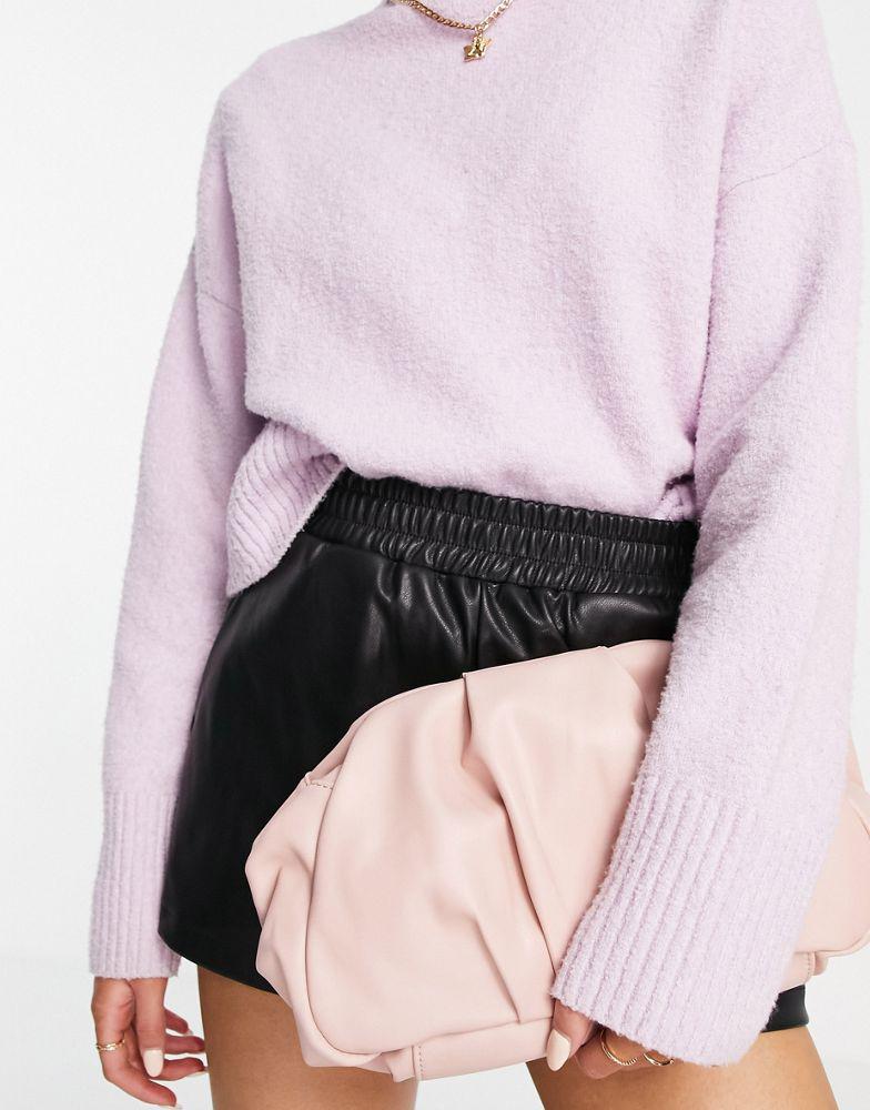 ASOS DESIGN oversized ruched clutch bag in dusky pink with detachable shoulder chain商品第2张图片规格展示