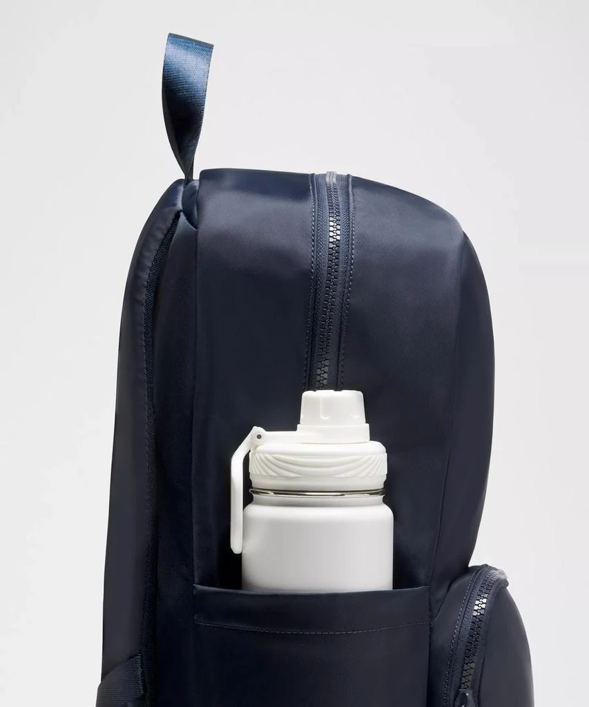 Everywhere Backpack 22L 商品