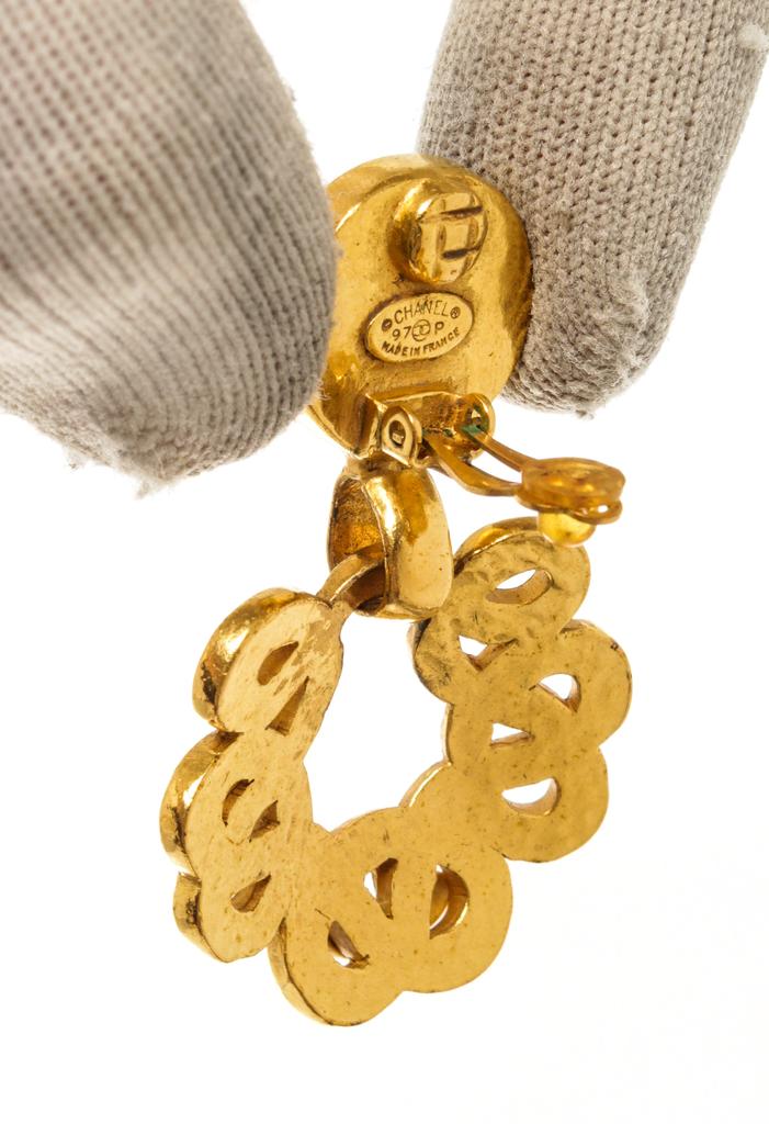 Chanel Gold CC Drop Earrings商品第5张图片规格展示