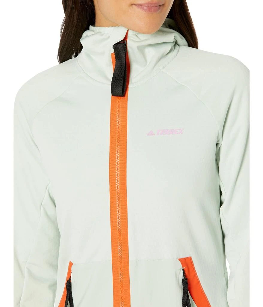 商品Adidas|Terrex Tech Flooce Light Hooded Jacket,价格¥507,第3张图片详细描述