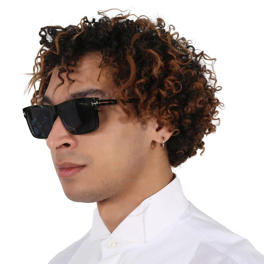 商品Tom Ford|Blue Light Block With Blue Clip On Rectangular Men's Eyeglasses FT5682-B 001 54,价格¥1989,第2张图片详细描述