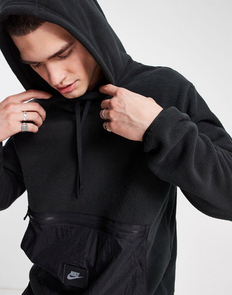 商品NIKE|Nike Sport Utility hoodie with woven pocket in black,价格¥426,第5张图片详细描述