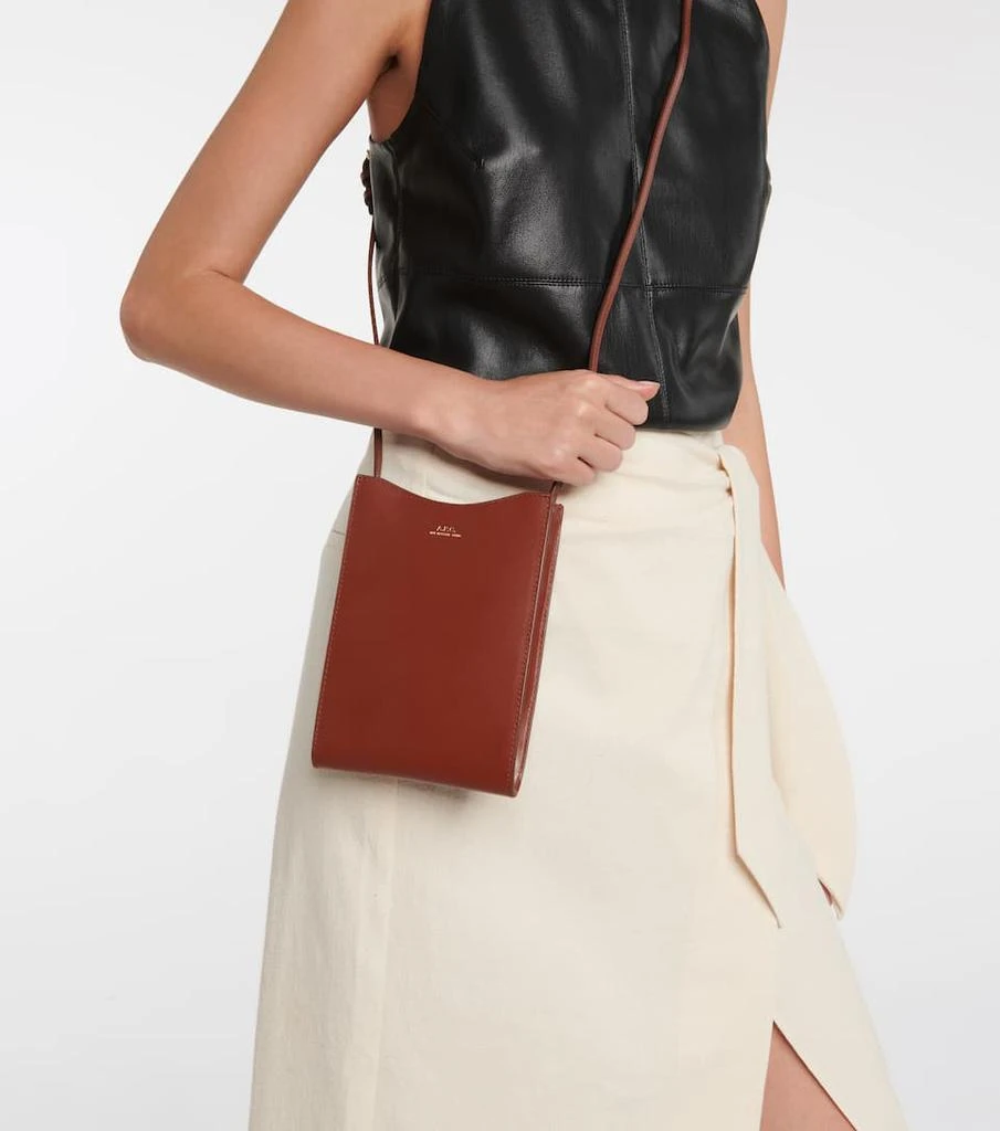 商品A.P.C.|Jamie leather crossbody bag,价格¥1262,第2张图片详细描述