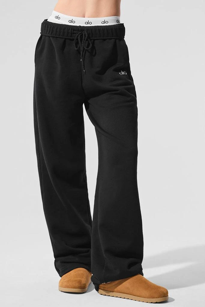 商品Alo|Accolade Straight Leg Sweatpant - Black,价格¥983,第1张图片