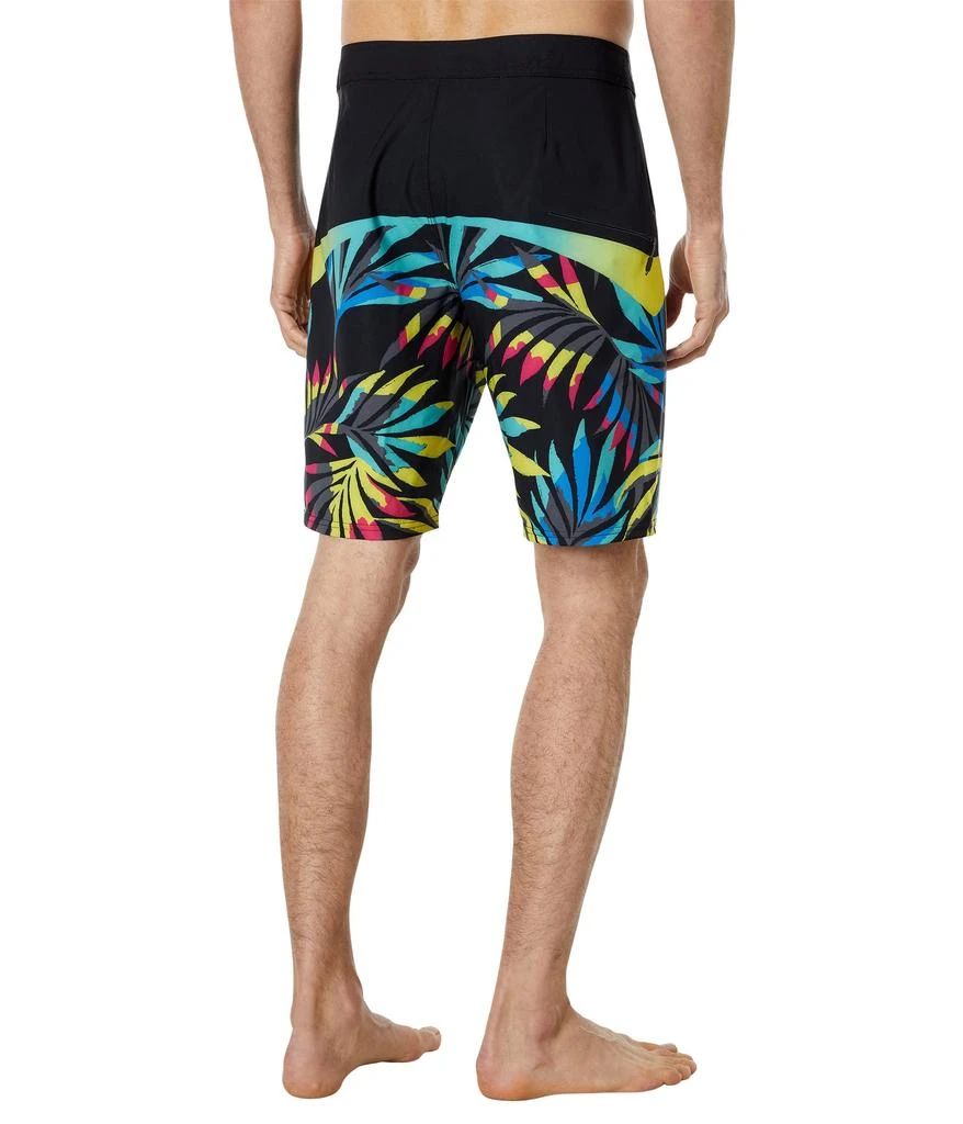 商品O'Neill|Hyperfreak 20" Boardshorts,价格¥178,第2张图片详细描述