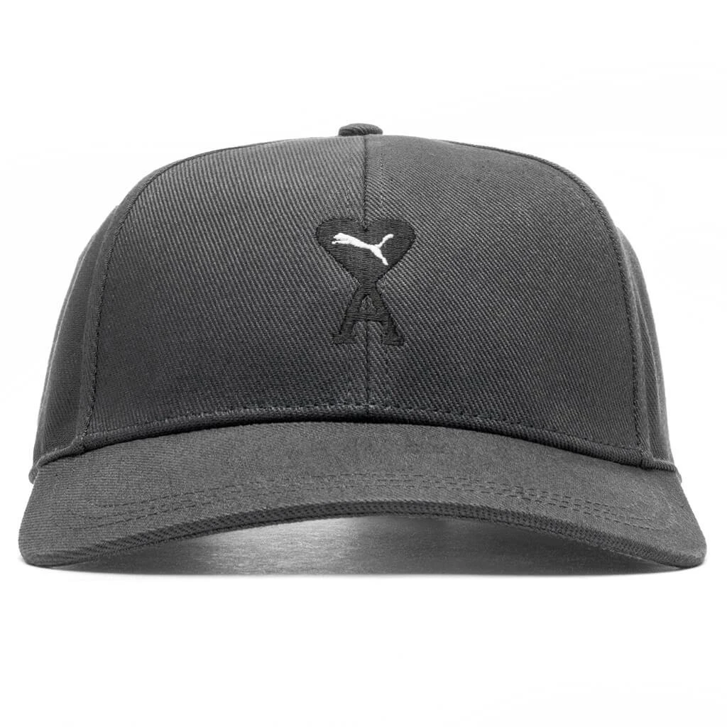 商品Puma|Puma x AMI Low Curve Cap - Black,价格¥335,第1张图片