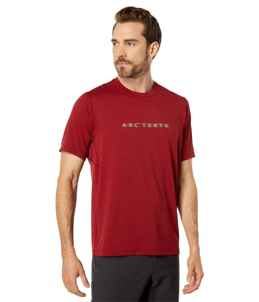 商品Arc'teryx|Arc'teryx Cormac Arc'Word Crew Neck Shirt SS Men's | Performance Graphic Logo Tee - Redesign,价格¥596,第1张图片
