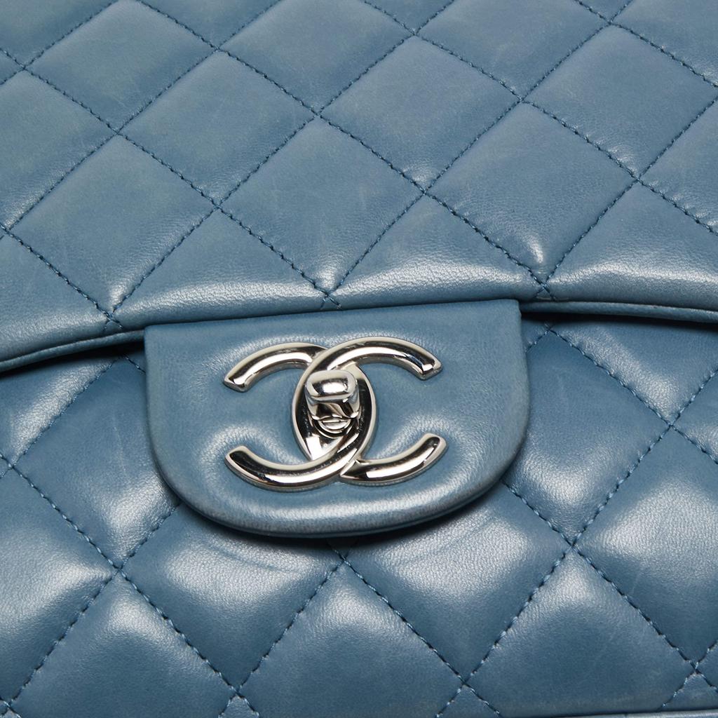 Chanel Blue Quilted Caviar Leather Maxi Classic Double Flap Bag商品第5张图片规格展示