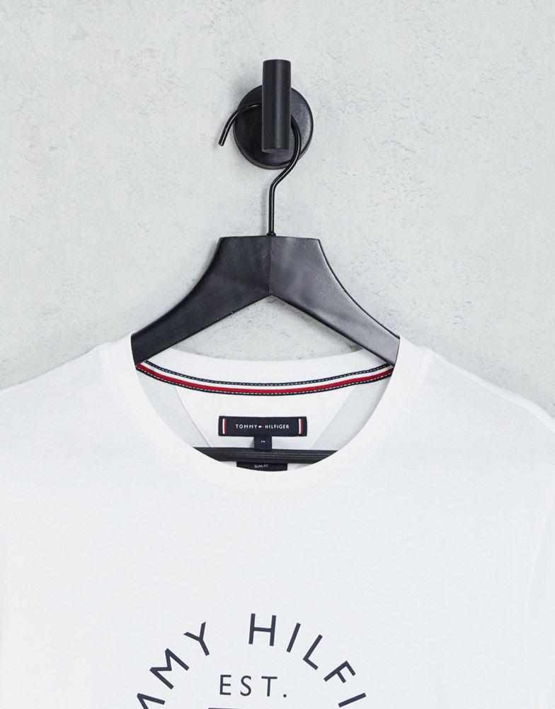 Tommy Hilfiger flag arch logo cotton t-shirt in white商品第4张图片规格展示
