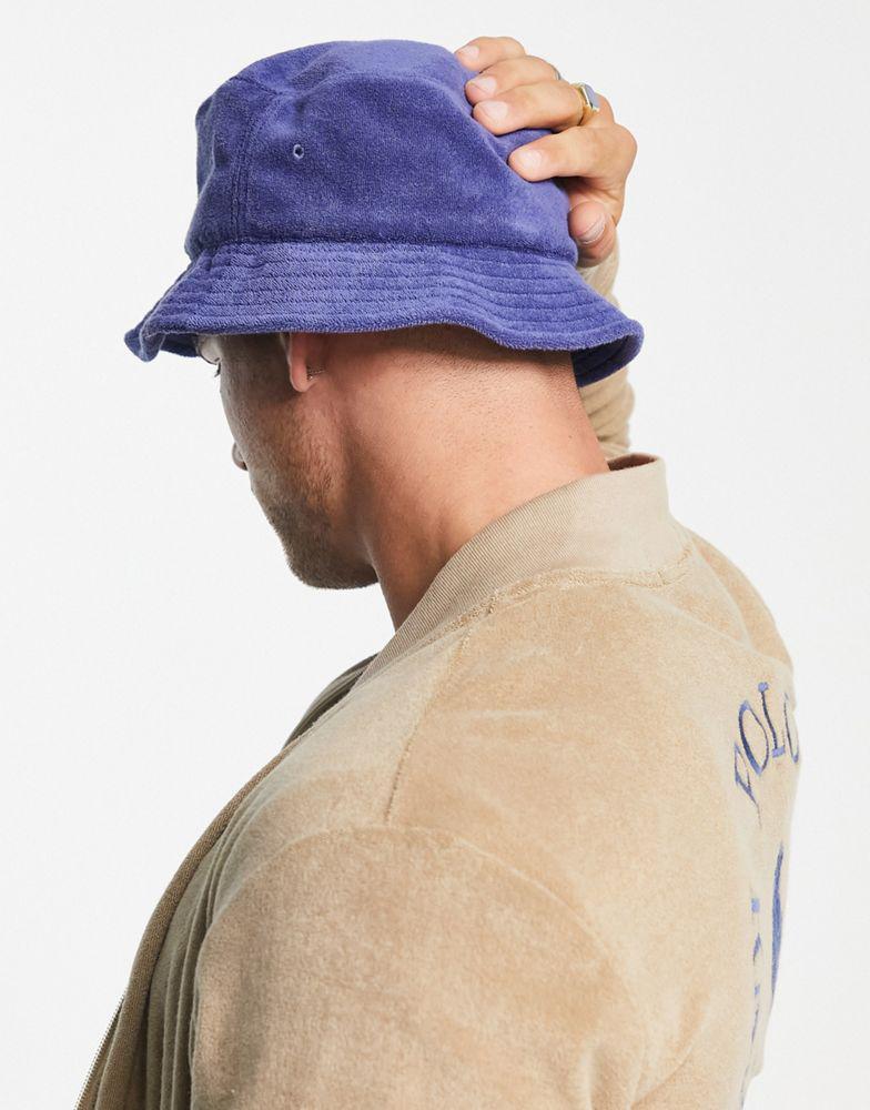 商品Ralph Lauren|Polo Ralph Lauren x ASOS exclusive collab bucket hat with circle logo in navy,价格¥400,第4张图片详细描述